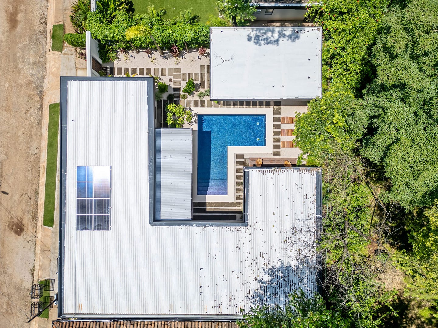 aerial view of a property called Howler Hideaway in Tamarindo, Costa Rica